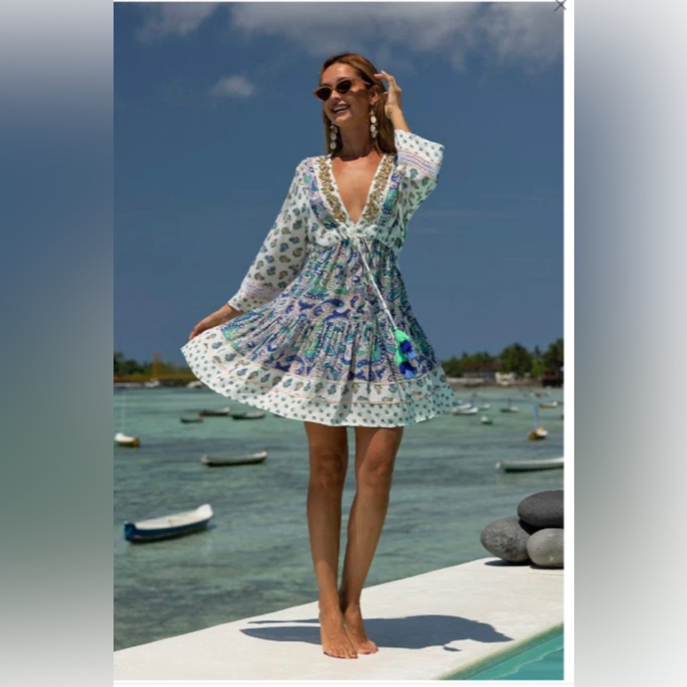 Miss June Maelle Mini Dress in White & Blue Paisley
